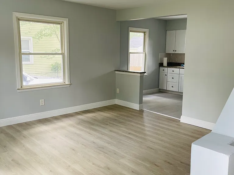 33511 Pierce St — Photo 11
