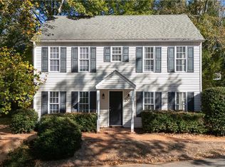 106 Franklin Dr, Central, SC 29630