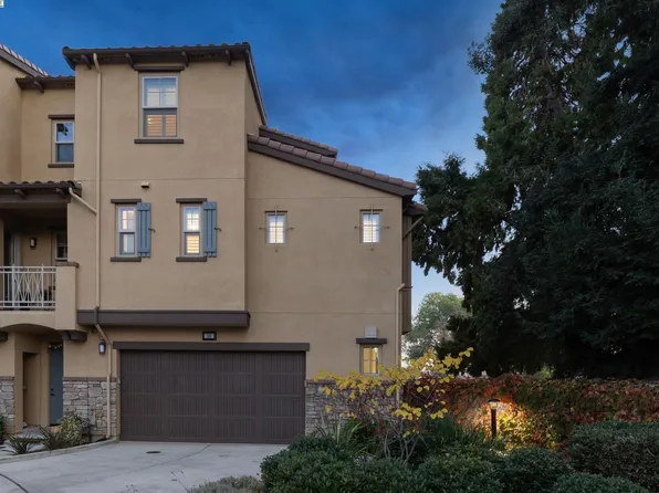 59 Catania Cmn, Fremont, CA 94536