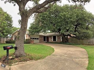 1302 Old Cedar Ln, Austin, TX 78758