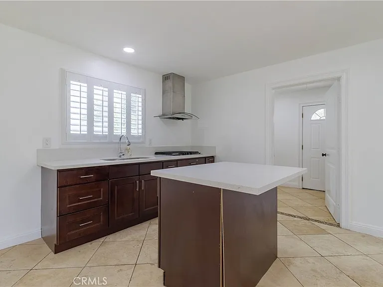 10249 Jurupa Rd — Photo 7