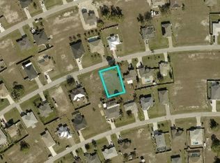 1840 NW 15th St, Cape Coral, FL 33993