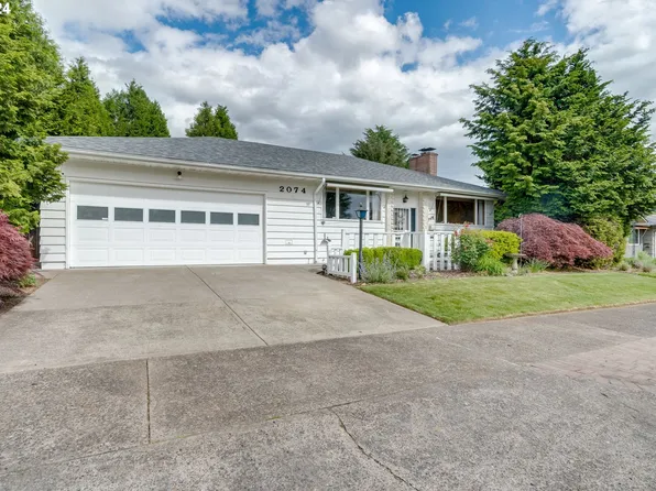 2074 SE 102nd Ave, Portland, OR 97216