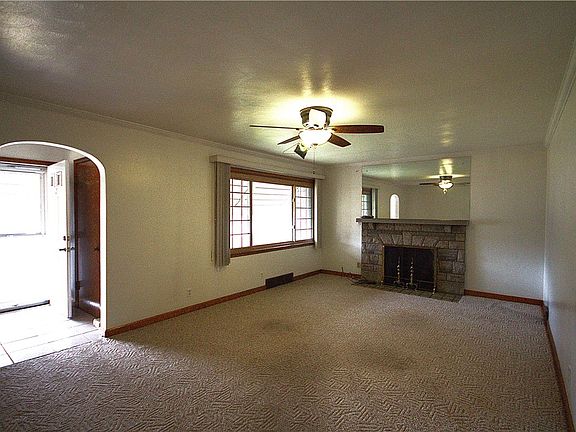 3rd image of 966 Morgan St