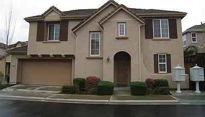 8389 Cortina Cir