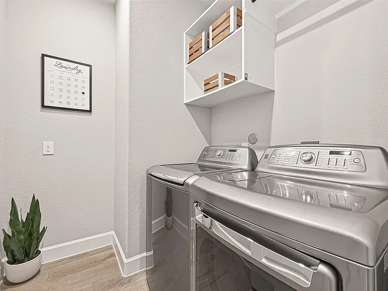 8922 Flounder Ridge Dr — Photo 38