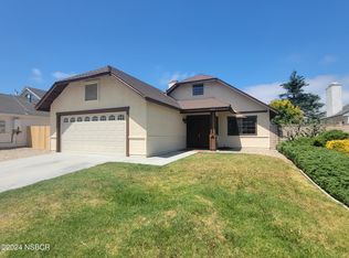 1425 Eagle Ct, Santa Maria, CA 93454