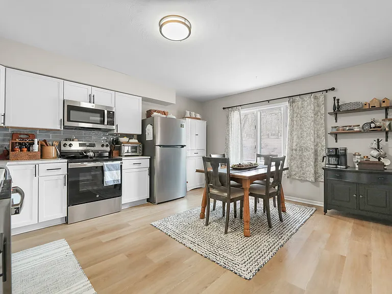 12445 Cleveland Ave NW #12445 — Photo 7