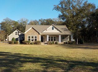 2687 Val Del Rd, Hahira, GA 31632