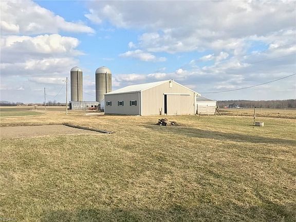 3rd image of 133 Township Road 1031