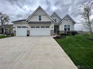 9977 Rothschild Ct, Centerville, OH 45458