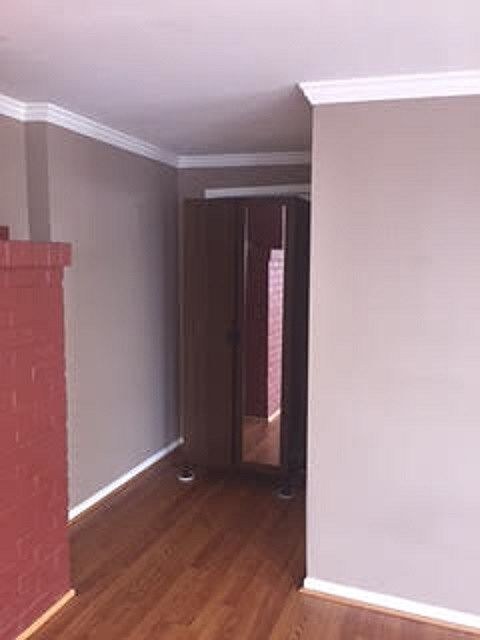 2nd image of 4919 Rosehedge Dr