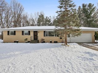 4649 W Carson City Rd, Greenville, MI 48838