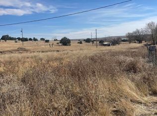 109 Salado Rd, Capitan, NM 88316