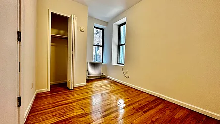 Rented by HOLTON REAL ESTATE INC.