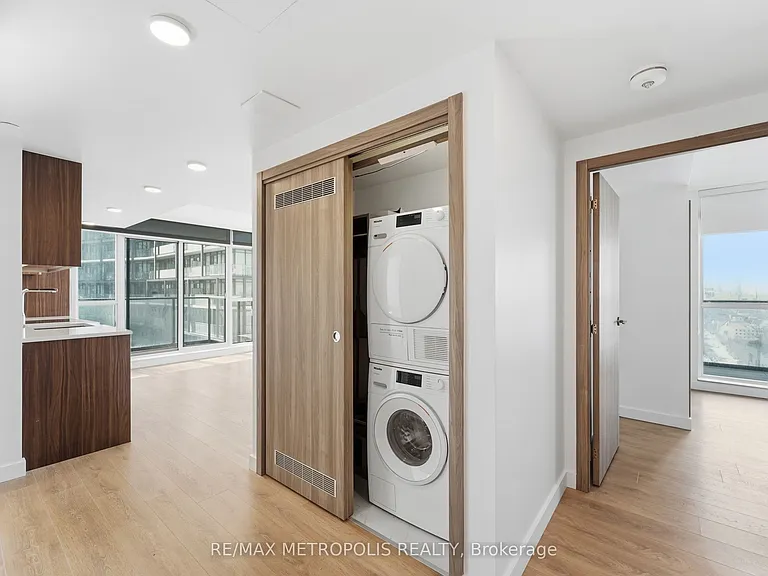 38 Widmer St #2711 — Photo 21