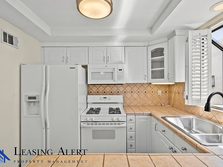 27666 Nugget Dr #3 — Photo 9