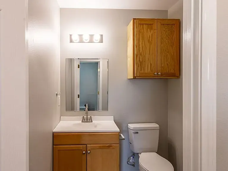 1316 Powers St #102 — Photo 10