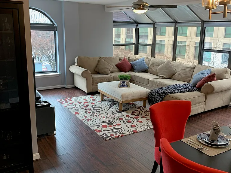 1029 N Stuart St #318 — Photo 1