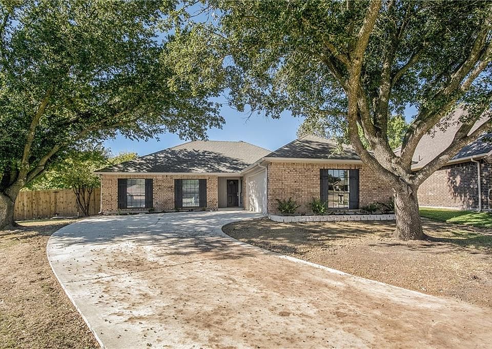 1st image of 4817 Creekridge Pl