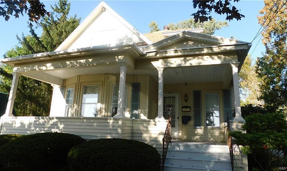1st image of 334 Hoyt St