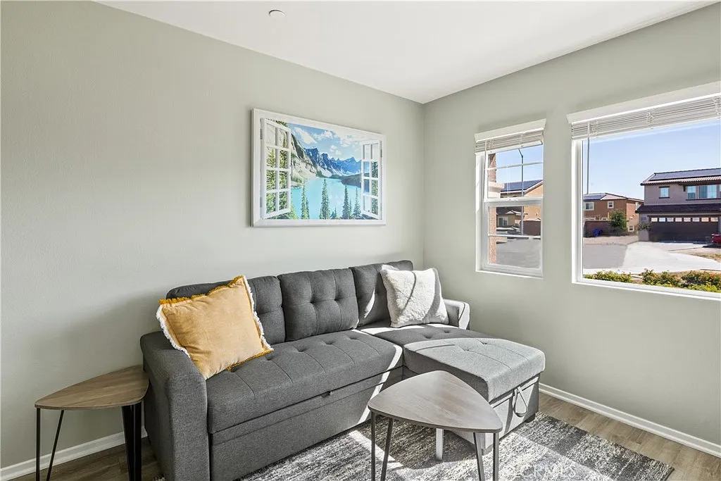 1 bed, 385 sqft, $1,850 — Photo 3