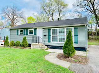 444 Dayward Ct, Aurora, IL 60505