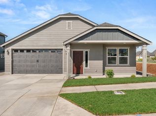 3687 Luchu St #110, Medford, OR 97504