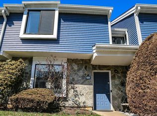 5805 Hana Rd, Edison, NJ 08817