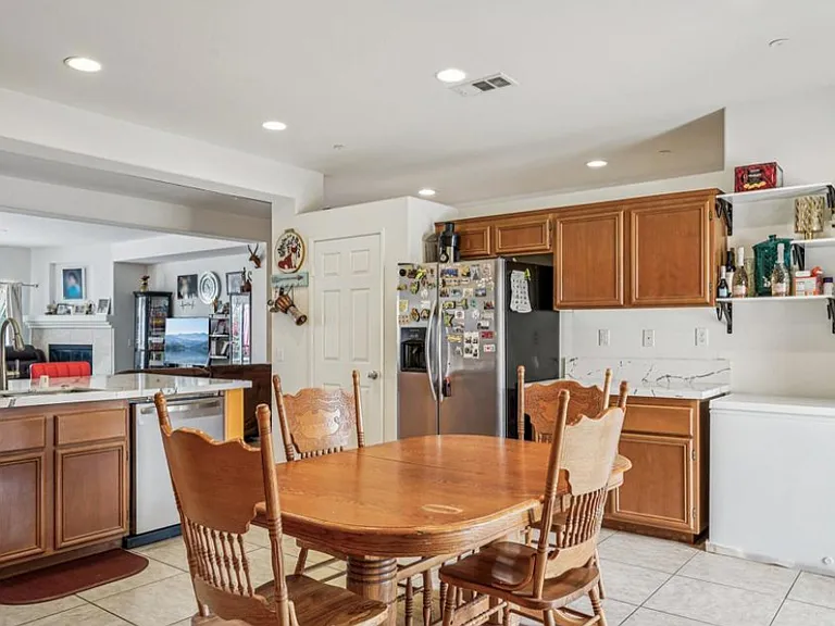 1222 Palmas Rdg — Photo 17