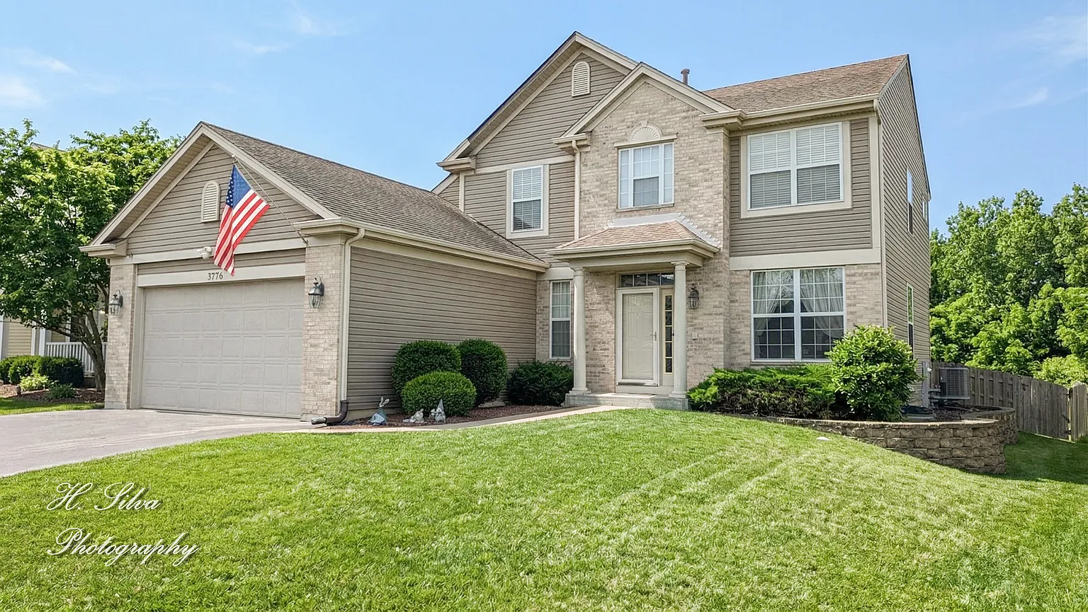 3776 Sonoma Cir photo 1
