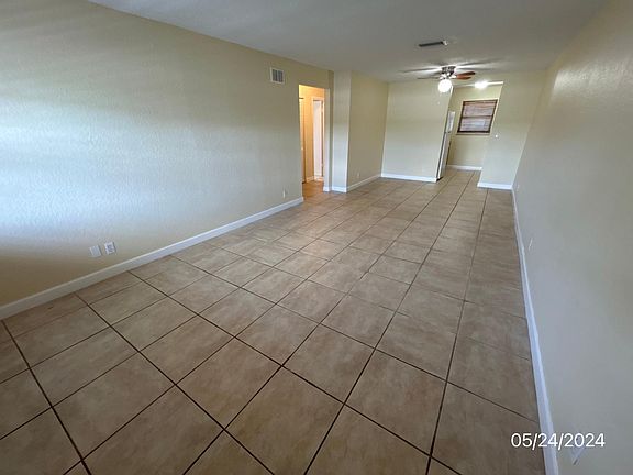 2nd image of 2607 NE 8th Ave APT 57
