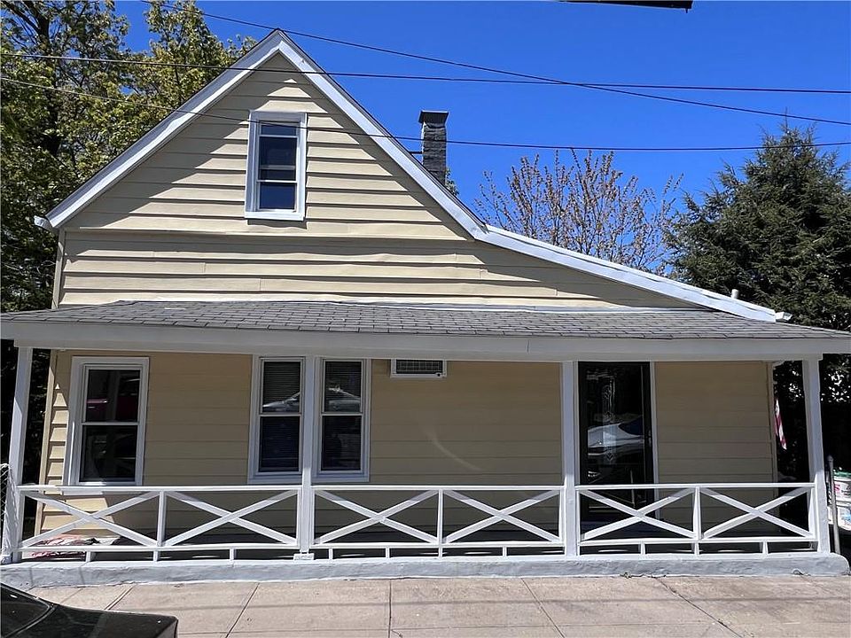 1st image of 49 Clarendon Avenue