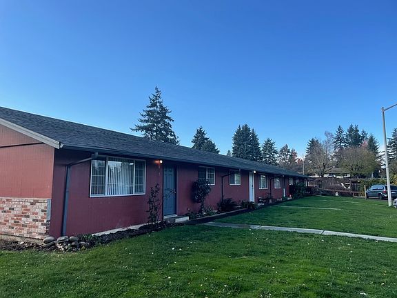 2nd image of 812 NE 106th Ave #812