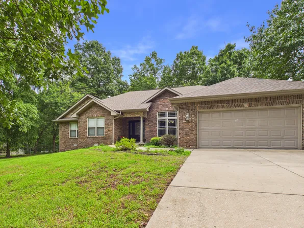 483 Baypoint Dr, Mountain Home, AR 72653