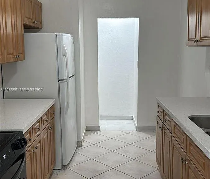 21331 NW 39th Ave — Photo 2