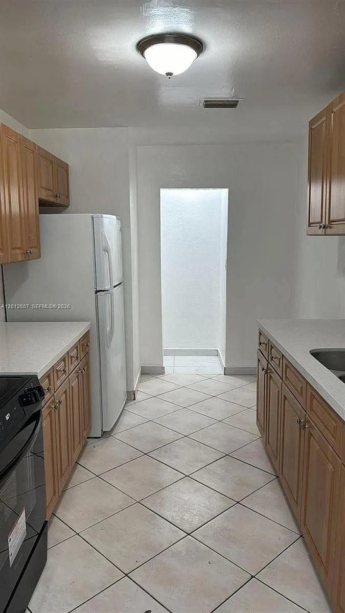 Building Photo - 21331 NW 39th Ave