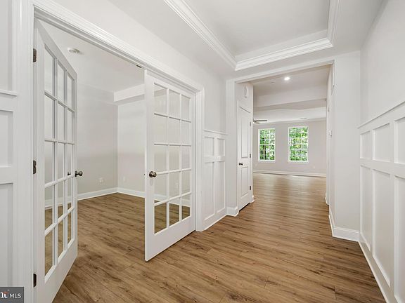 4th image of 151 Fawn Ln