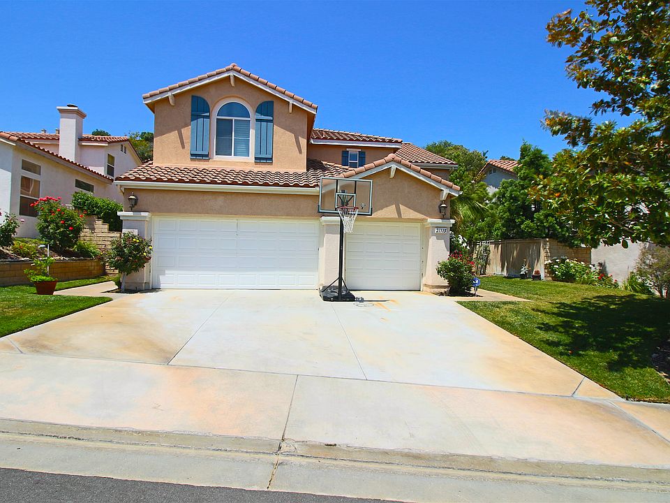 1st image of 21115 Oakleaf Canyon Dr