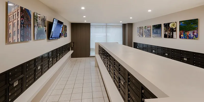 Rented by Greystar | media 23