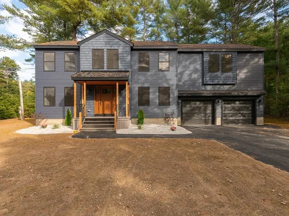 129 Lowell Rd, Pepperell, MA 01463