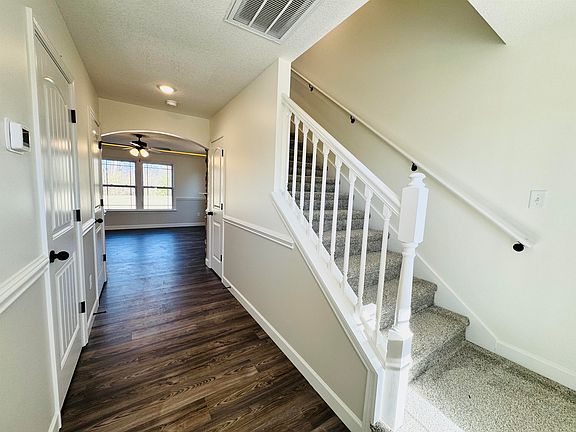 2nd image of 2165 Davenport Ct