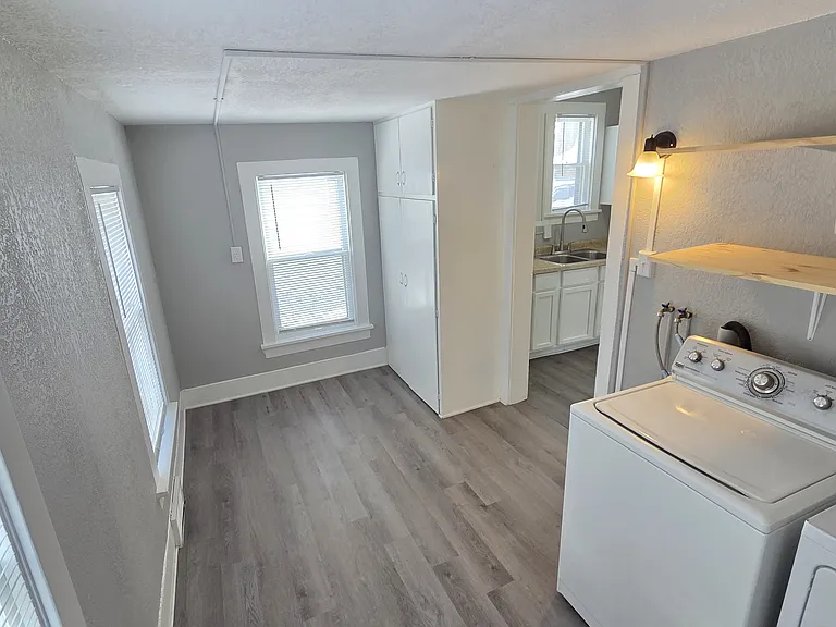 Laundry Room / Mud Room / Storage