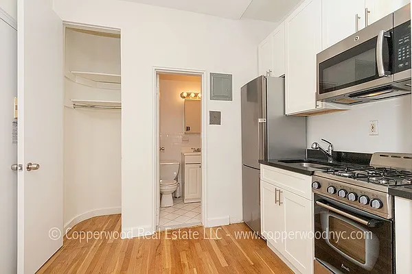 Rented by Copperwood Real Estate | media 5