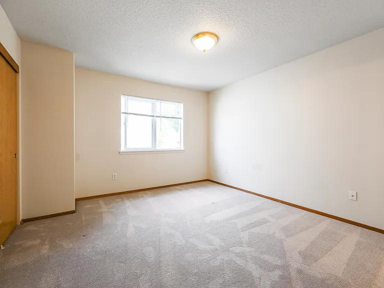2819-2835 SE 90th Pl — Photo 16