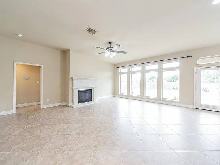 27106 Cross Pointe Ct — Photo 10
