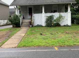 15 Parkway Little, Little Falls, NJ 07424