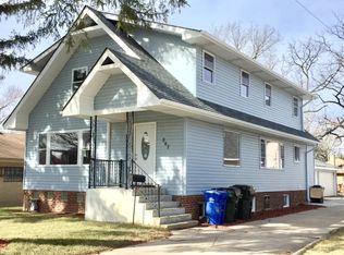 842 Seeley Ave, Park Ridge, IL 60068