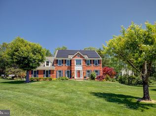 15062 Brown Post Ln, Centreville, VA 20121