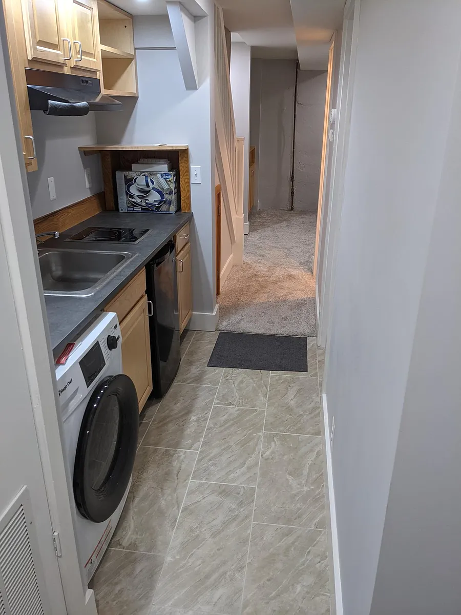 efficiency kitchen with single unit washer/dryer - 2814 6th St NE #BASEMENT